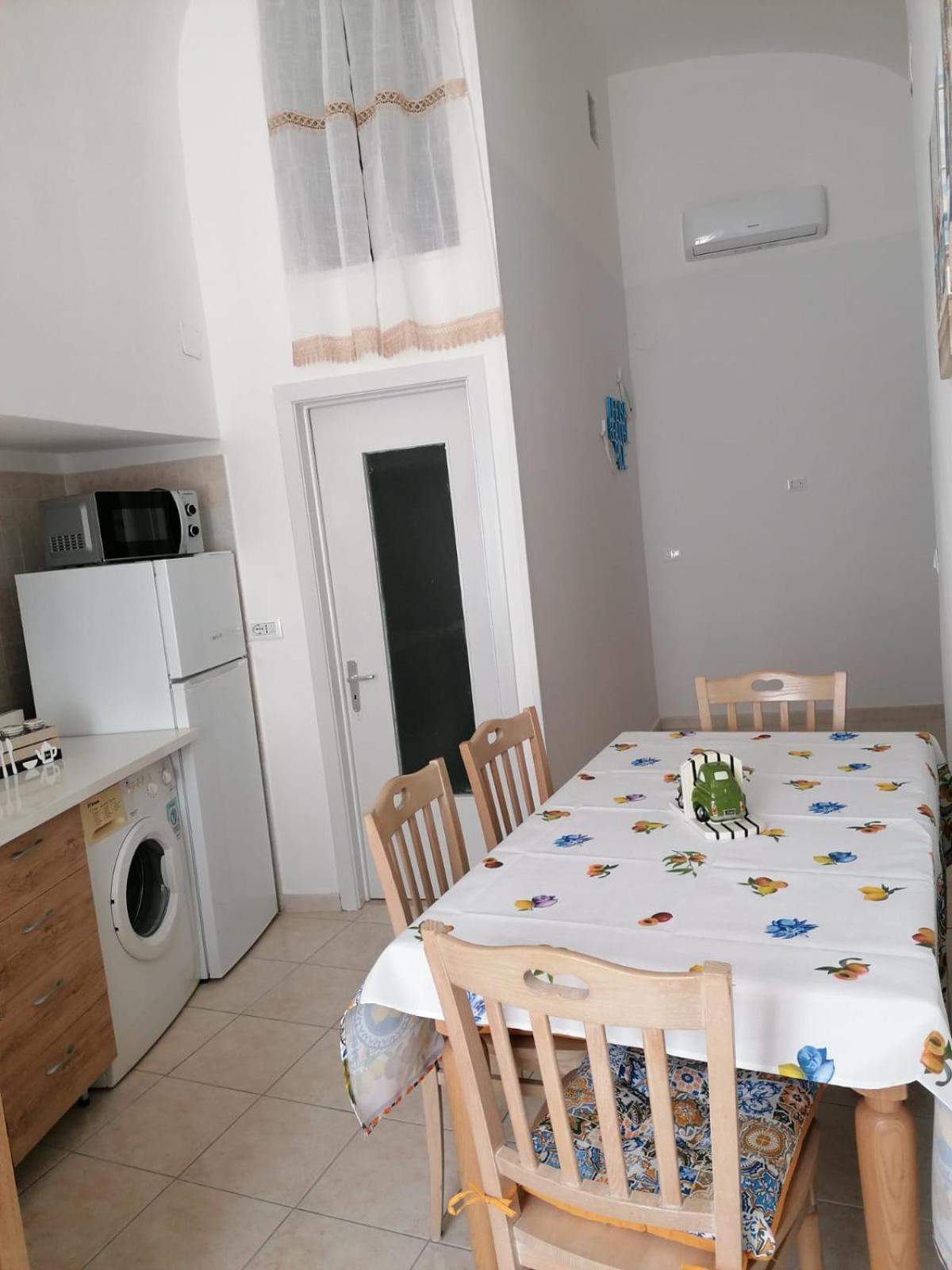 Amaste In Puglia Casa Vacanza 比谢列 外观 照片